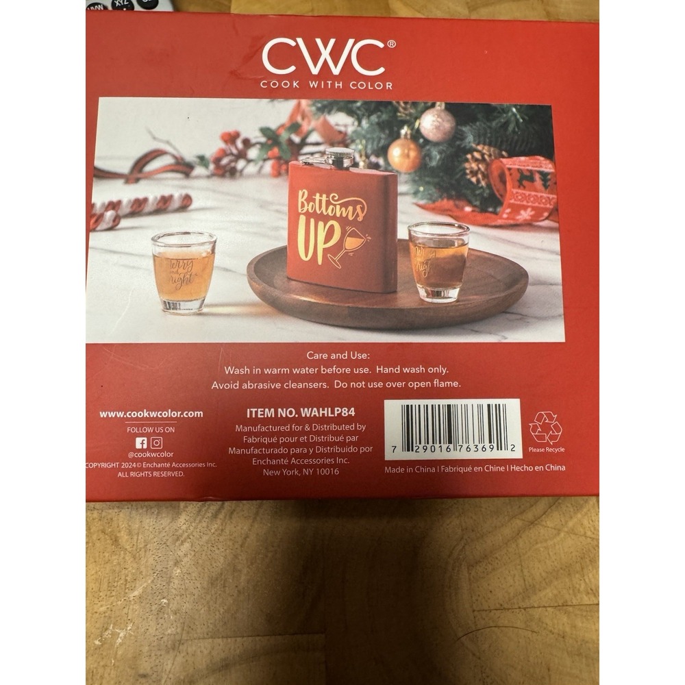 CWC 3 Piece Hip Flask And Shot Glasses Set New In Box - Picture 4 of 7